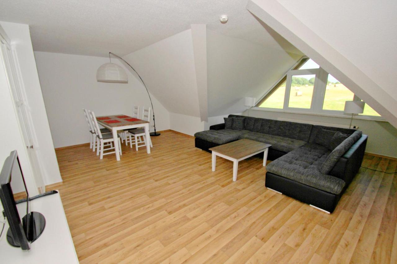 Strandnah Mit Balkon, Gratis Nutzung Vom Ahoi Erlebnisbad Und Sauna In Sellin - Strandhaus Moenchgut Fewo21 ลอบเบอ ภายนอก รูปภาพ