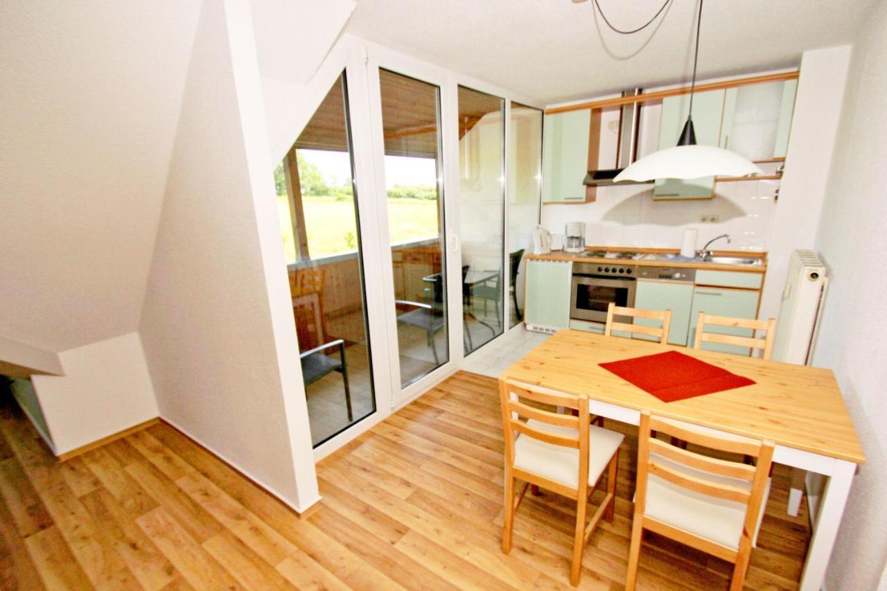 Strandnah Mit Balkon, Gratis Nutzung Vom Ahoi Erlebnisbad Und Sauna In Sellin - Strandhaus Moenchgut Fewo21 ลอบเบอ ภายนอก รูปภาพ