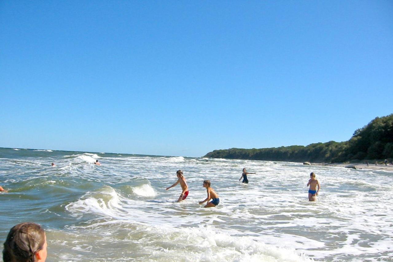 Strandnah Mit Balkon, Gratis Nutzung Vom Ahoi Erlebnisbad Und Sauna In Sellin - Strandhaus Moenchgut Fewo21 ลอบเบอ ภายนอก รูปภาพ